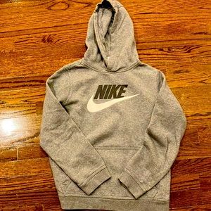 Gray Nike Logo Sweatshirt Youth Size XL